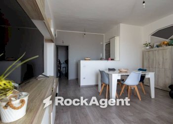 Salone - Three-room apartment traversa Barlaam da Seminara, 9, Catanzaro - photo 7
