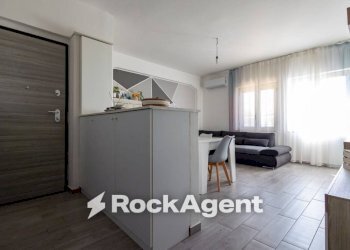 Ingresso - Three-room apartment traversa Barlaam da Seminara, 9, Catanzaro - photo 12