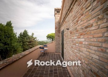 Balcone - Villa strada Madonna dei Mazza, Pesaro - foto 27