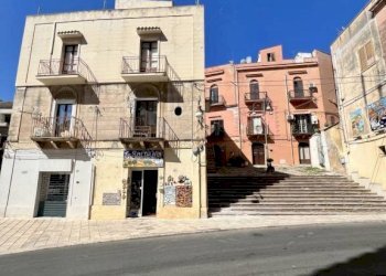 Facciata - Trilocale vicolo Bevilacqua, 5, Sciacca - foto 9