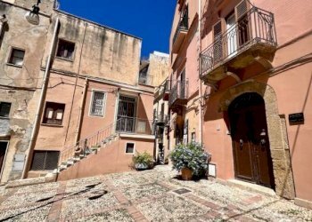 Cortile interno - Trilocale vicolo Bevilacqua, 5, Sciacca - foto 23