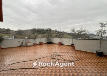 Terrazzo - Attic via Nazionale, 5, Bellante - photo 24