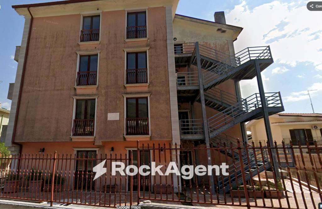 Facciata - Stabile - Palazzo via Martin Luther King, San Giovanni Rotondo - foto 1