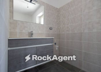 Bagno - Villa contrada Ciaramella snc, Caraffa di Catanzaro, Caraffa di Catanzaro - photo 19