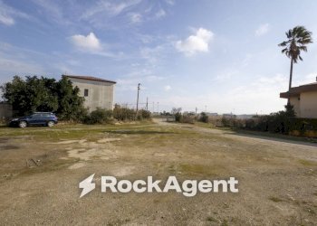 Terreno - Shed strada Statale 107 Silana Crotonese, Crotone - photo 17