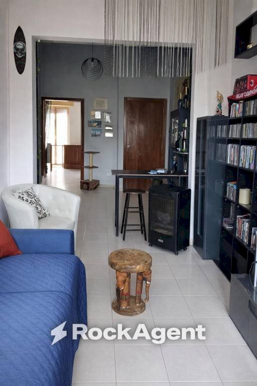 Salone - Three-room apartment via Primitivo A., 51, Galatone - photo 1
