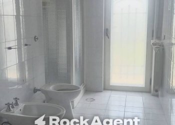 Bagno - Trilocale via Scafati, 13, Poggiomarino - foto 27