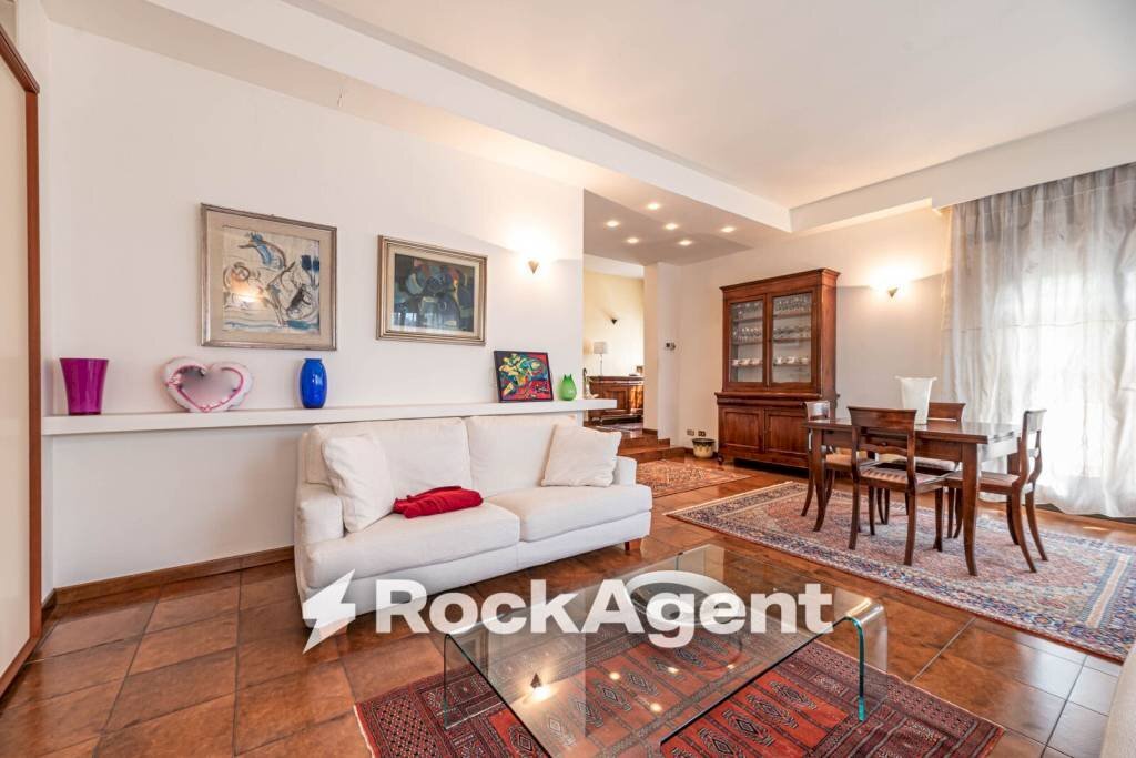 Salone - Villa via I. Nievo, 28, Ponte San Nicolò - foto 3