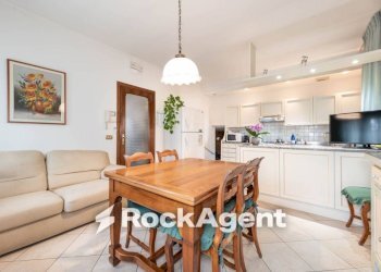 Cucina - Villa via I. Nievo, 28, Ponte San Nicolò - foto 8