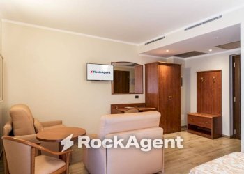 Salone - Hotel via Frazione Mezzano, 117, Sannazzaro de' Burgondi - photo 6