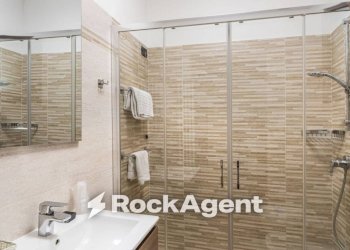 Bagno - Hotel via Frazione Mezzano, 117, Sannazzaro de' Burgondi - photo 15