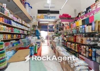 Interno non residenziale - Negozio via Francesco Crispi, 228, Catania - foto 17