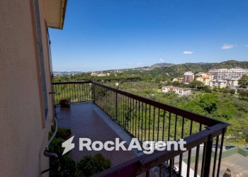 Balcone - Appartamento via Madonna dei Cieli, 45, Catanzaro - foto 4