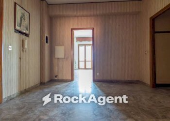 Ingresso - Appartamento via Madonna dei Cieli, 45, Catanzaro - foto 7