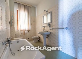Bagno - Appartamento via Madonna dei Cieli, 45, Catanzaro - foto 28