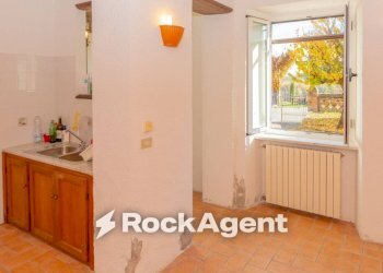 Cucina - Casa indipendente via Circonvallazione, 19, Castiglione Tinella - foto 4