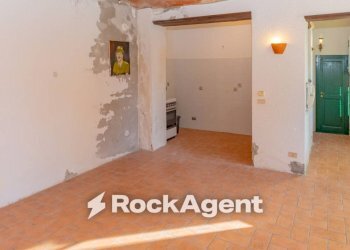 Cucina - Casa indipendente via Circonvallazione, 19, Castiglione Tinella - foto 5