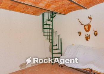 Cantina - Casa indipendente via Circonvallazione, 19, Castiglione Tinella - foto 7