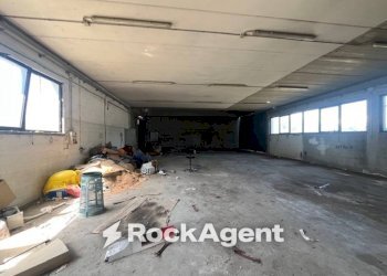 Magazzino - Capannone via dell'Angelo, 28, Costa de' Nobili - foto 5