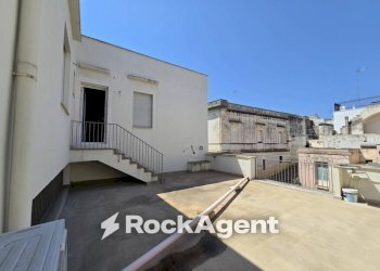 Terrazzo - Appartamento via Roma, 61, Casarano - foto 20