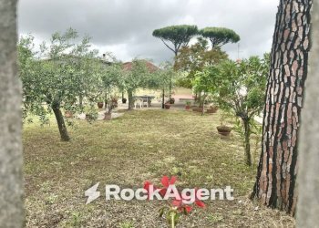 Giardino - Villa via Borgomanero, 36, Roma - foto 21