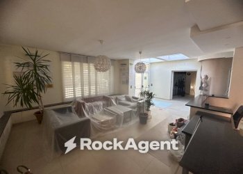 Salone - Negozio viale della Gioventù, 22, San Giovanni Rotondo - foto 5