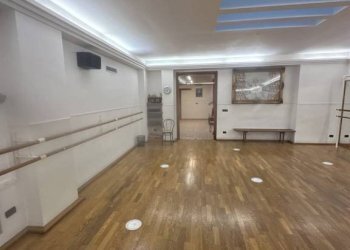 Stanza non arredata - Negozio viale della Gioventù, 22, San Giovanni Rotondo - foto 28