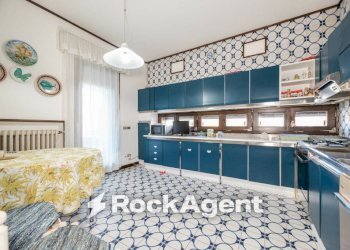 Cucina - Villa via Torino, 20, Selvazzano Dentro - foto 8
