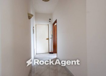 Corridoio - Two-room apartment via Lorenzo Cardone, 9, Catanzaro - photo 11