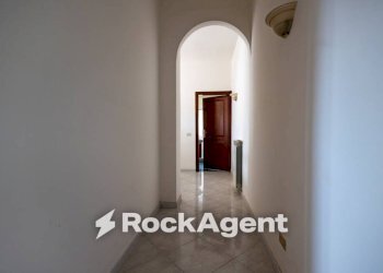 Corridoio - Two-room apartment via Lorenzo Cardone, 9, Catanzaro - photo 33