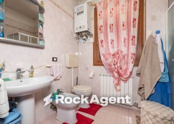 Bagno - Three-room apartment via Gherardo Ghirardini, 10, Rovigo - photo 11