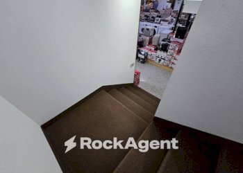 Scala - Negozio via Roma, 61, Casarano - foto 15