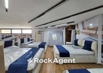 Magazzino - Negozio via Roma, 61, Casarano - foto 22