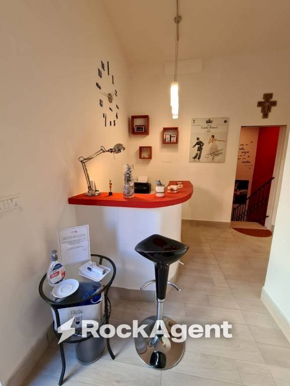 Interno non residenziale - Shop via Alfredo Fusco, 39, Roma - photo 1