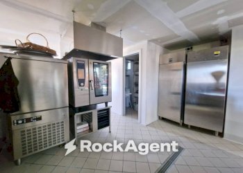 Interno non residenziale - Attività Commerciale via Laurito, Melizzano - foto 14