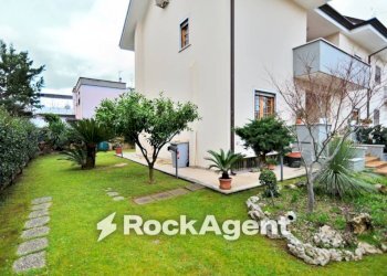 Giardino - Villa via Ombrone, 5, Latina - foto 4