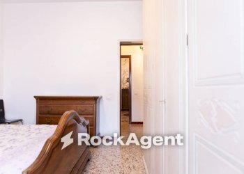 Camera da letto - Quadrilocale via Giulio e Guido Carmignani, Parma (zona Montanara) - foto 17