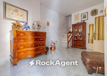 Ingresso - Casa indipendente vicolo Adriano, 6, Cassano delle Murge - foto 2
