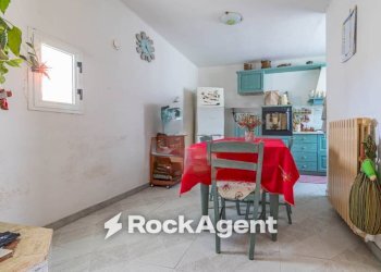 Salone - Casa indipendente vicolo Adriano, 6, Cassano delle Murge - foto 6