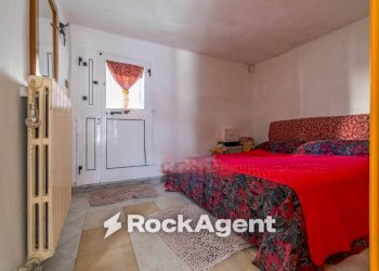 Camera da letto - Casa indipendente vicolo Adriano, 6, Cassano delle Murge - foto 17