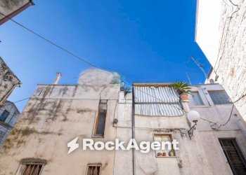 Facciata - Casa indipendente vicolo Adriano, 6, Cassano delle Murge - foto 25