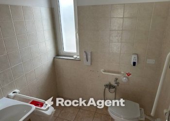 Bagno - Shop via del Villino, Alanno - photo 17