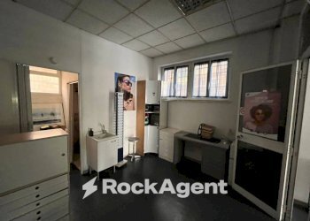 Interno non residenziale - Negozio via Prenestina, 429, Roma - foto 5
