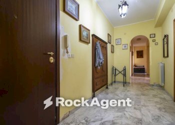 Ingresso - Trilocale via Candela, 12, Catanzaro - foto 9
