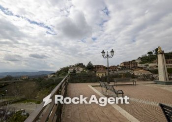Terrazzo - Trilocale via Candela, 12, Catanzaro - foto 30