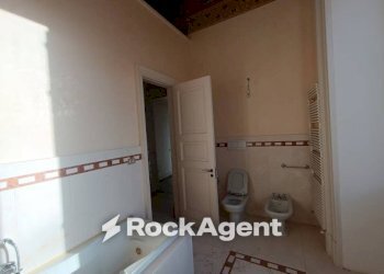Bagno - Stable - Palace corso Umberto, 77, Trepuzzi - photo 32