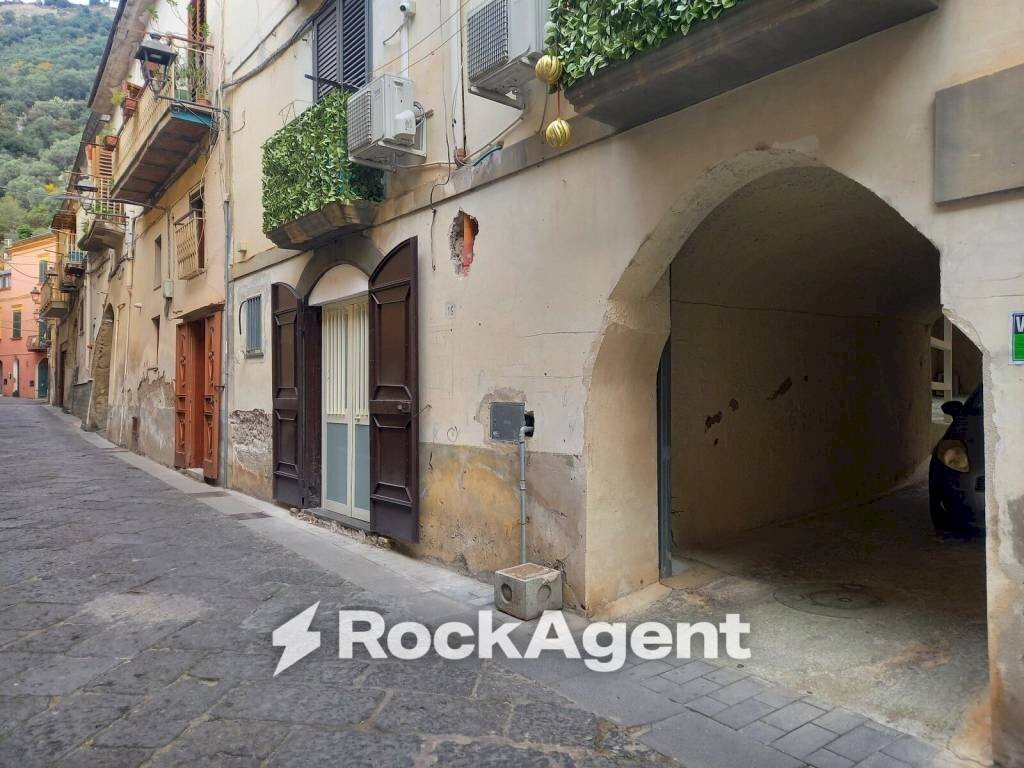 Zona - Bilocale via Mazzini, 22, Sarno - foto 1