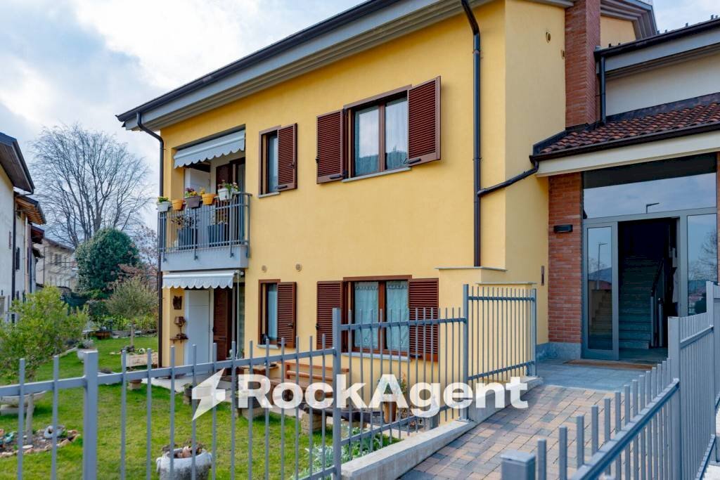 Facciata - Two-room apartment via Calvettera, 122, Giaveno - photo 1