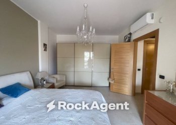 Camera da letto - Trilocale via San Martino, 114, Palma Campania - foto 21
