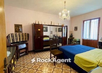 Camera da letto - Casa indipendente via Case Sparse frazione Villa Passo, Civitella del Tronto - foto 15